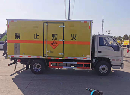 颍上爆破器材运输车