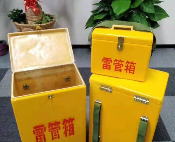 颍上玻璃钢雷管箱有哪些特点